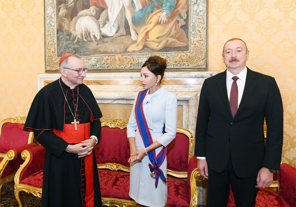 В Ватикане состоялась встреча Президента Ильхама Алиева с государственным секретарем Святого Престола кардиналом Пьетро Паролином (ФОТО)