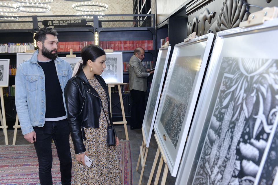 "Карабахнаме. Страницы истории" – летопись в работах Арифа Гусейнова (ФОТО)