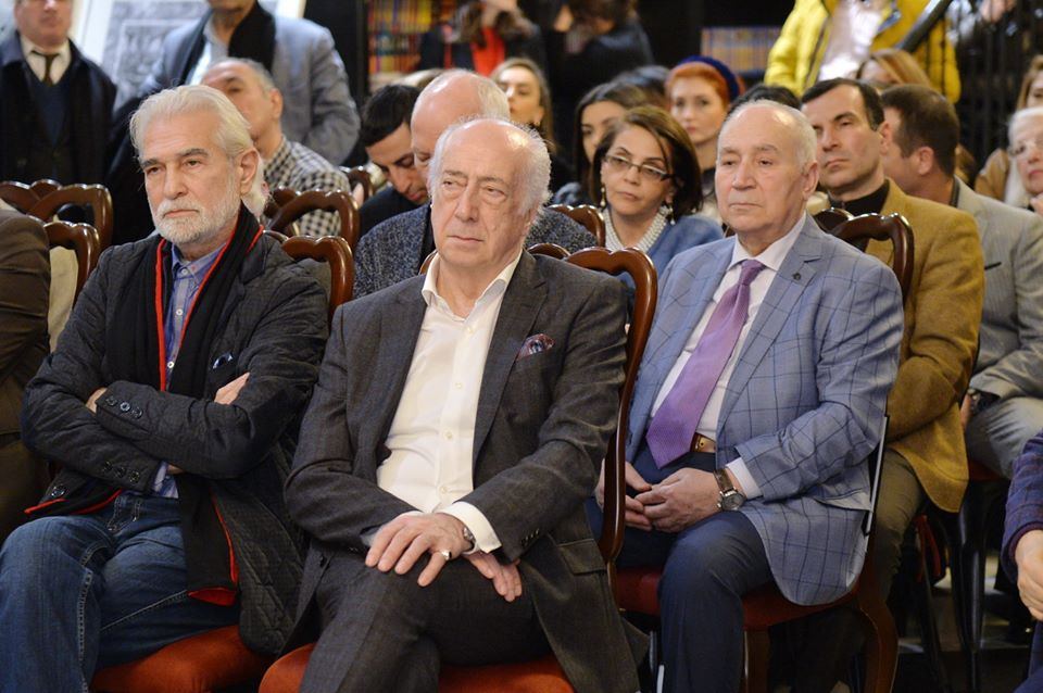 "Карабахнаме. Страницы истории" – летопись в работах Арифа Гусейнова (ФОТО)