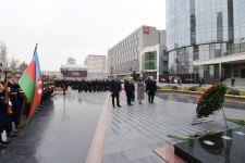 Президент Ильхам Алиев и Первая леди Мехрибан Алиева приняли участие в церемонии почтения памяти жертв Ходжалинского геноцида (ФОТО) (версия 2)