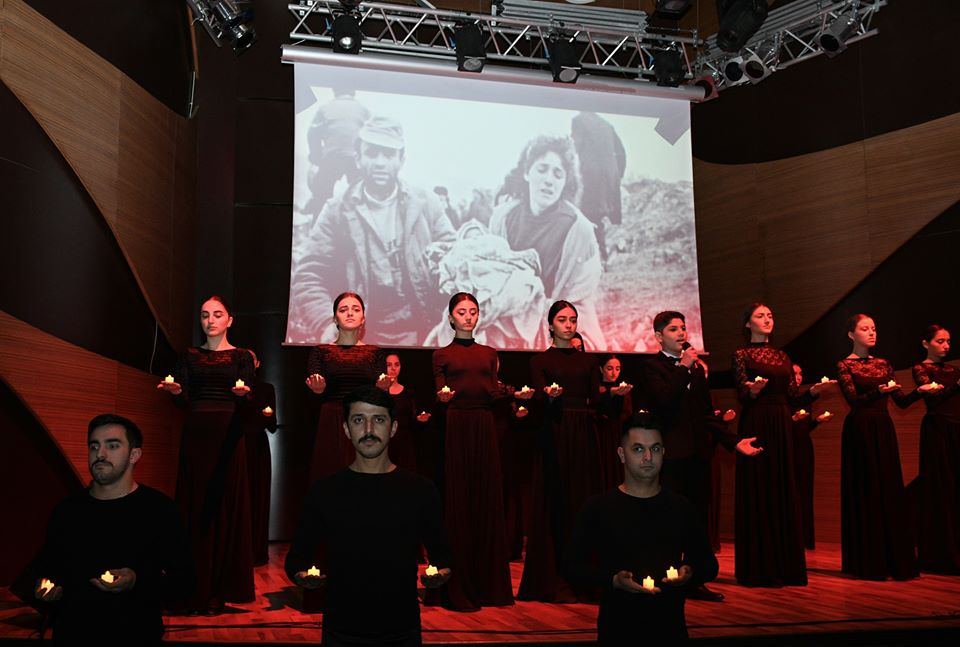 Протест против армянских фашистов в поэзии, музыке и театре (ФОТО/ВИДЕО)