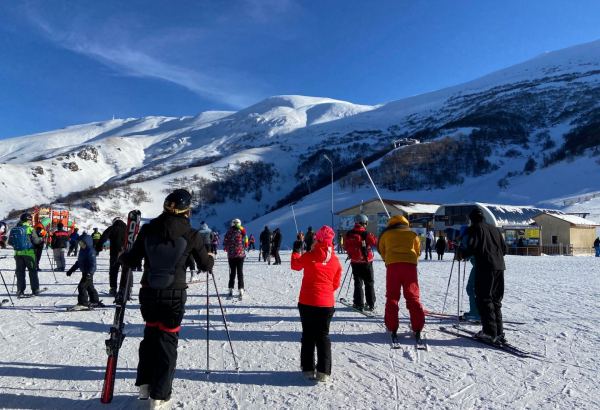 Чем удивила Грузия азербайджанцев? Наша бравая команда в одном из вагончиков (ФОТО)