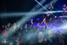 Четыре аншлага EMINа, или Реакция зрителей Чикаго на "Синюю вечность" Муслима Магомаева (ФОТО, ВИДЕО)