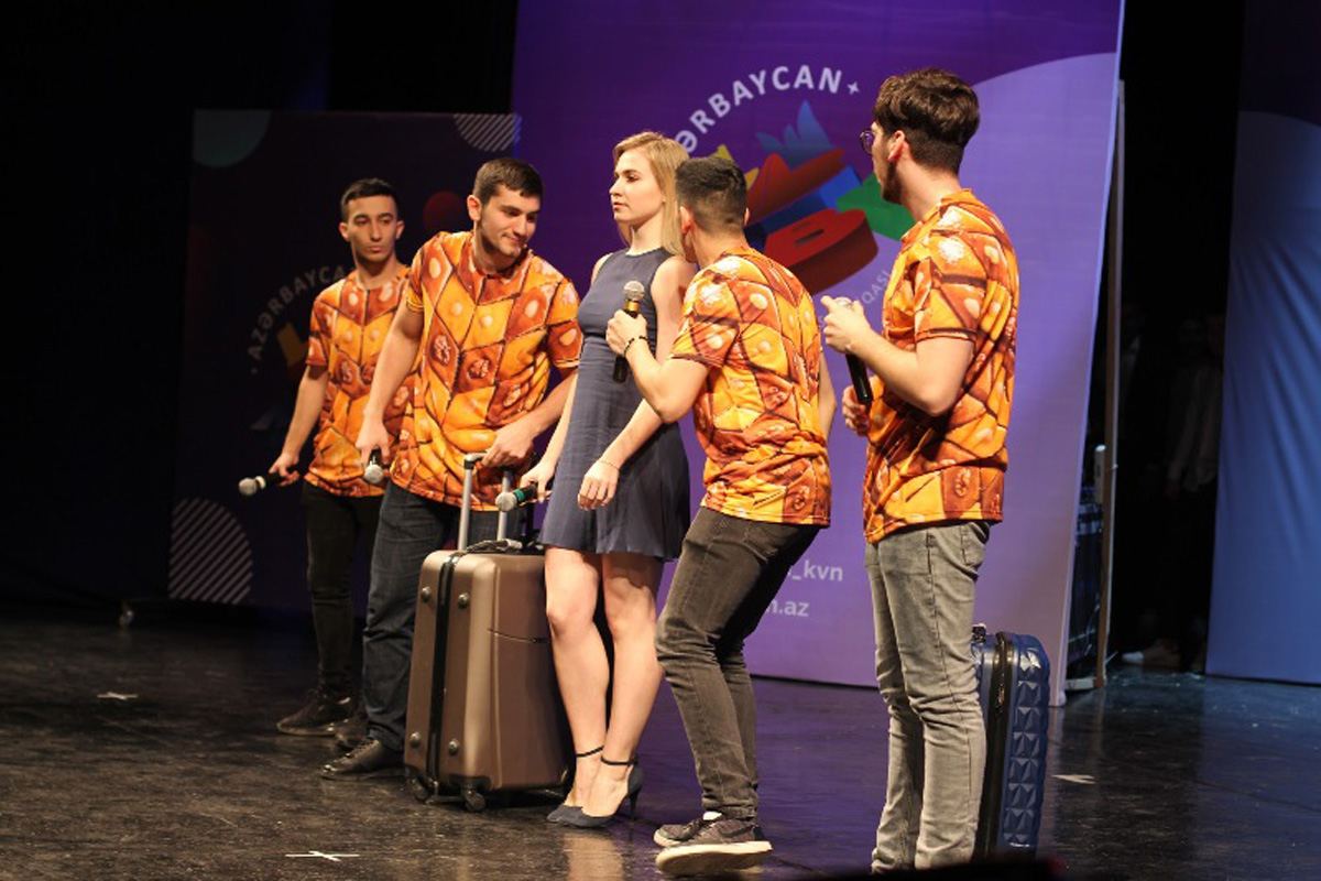 В Баку наступил пляжный сезон? (ФОТО)