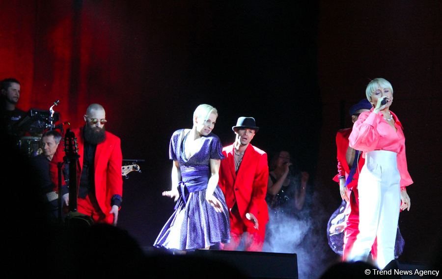 Агутин и Варум отметили семейный юбилей в городе ветров Баку (ВИДЕО, ФОТО)