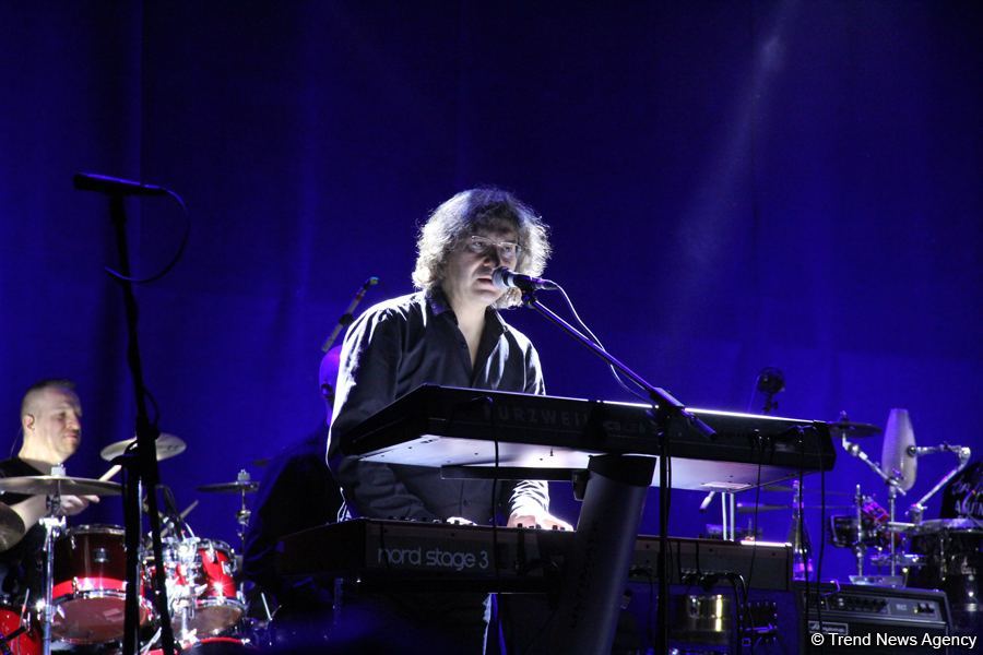 Агутин и Варум отметили семейный юбилей в городе ветров Баку (ВИДЕО, ФОТО)