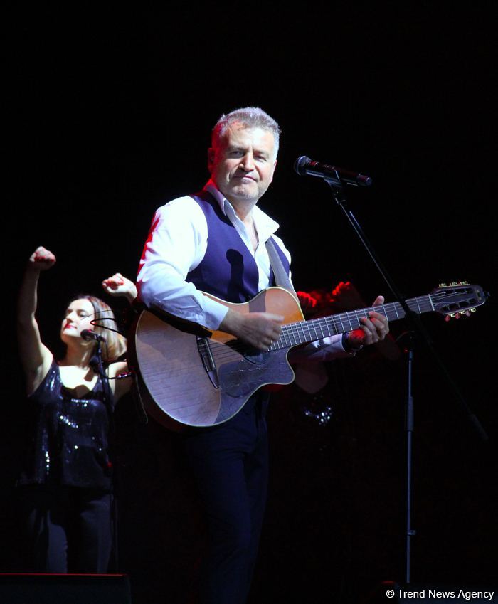 Агутин и Варум отметили семейный юбилей в городе ветров Баку (ВИДЕО, ФОТО)