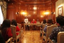 Впервые азербайджанский театр будет сотрудничать с волонтерами (ФОТО)