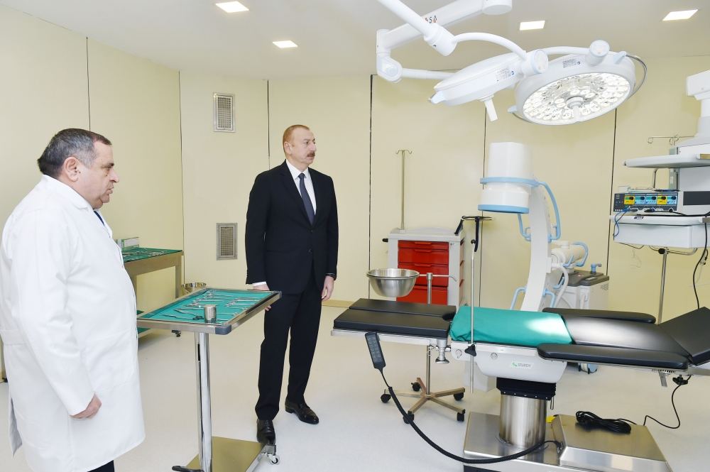 Президент Ильхам Алиев принял участие в открытии Геранбойской районной центральной больницы (ФОТО) (Версия 2)