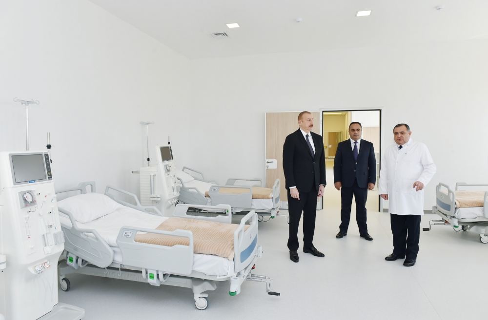 Президент Ильхам Алиев принял участие в открытии Геранбойской районной центральной больницы (ФОТО) (Версия 2)