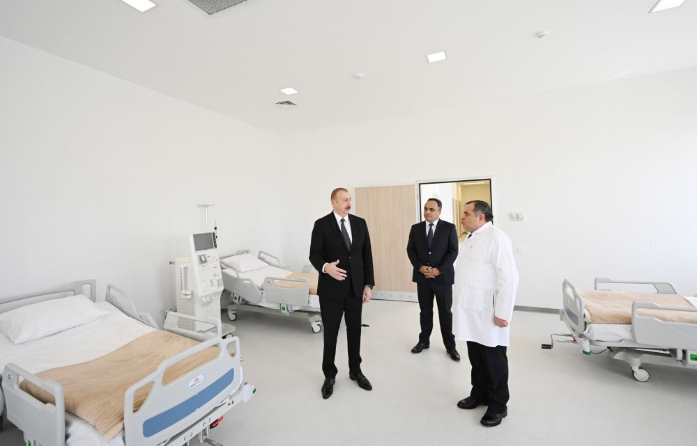 Президент Ильхам Алиев принял участие в открытии Геранбойской районной центральной больницы (ФОТО) (Версия 2)
