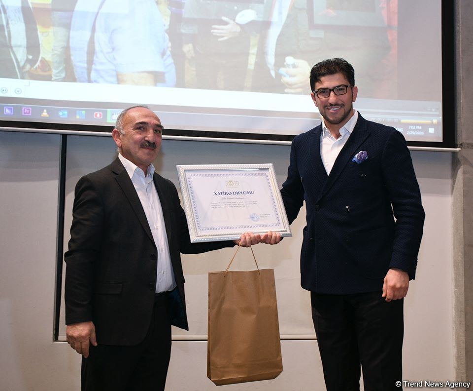 В Баку состоялась церемония награждения "Фотограф года" (ФОТО)