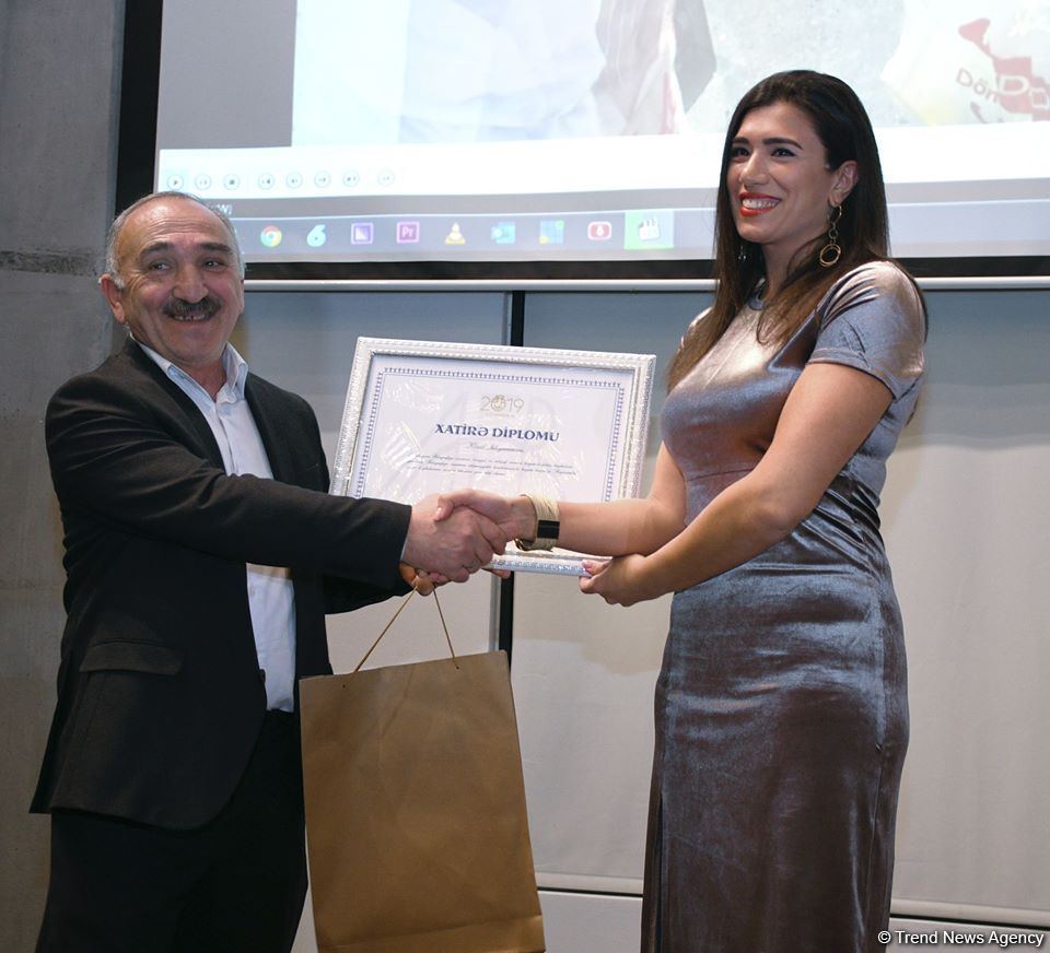 В Баку состоялась церемония награждения "Фотограф года" (ФОТО)