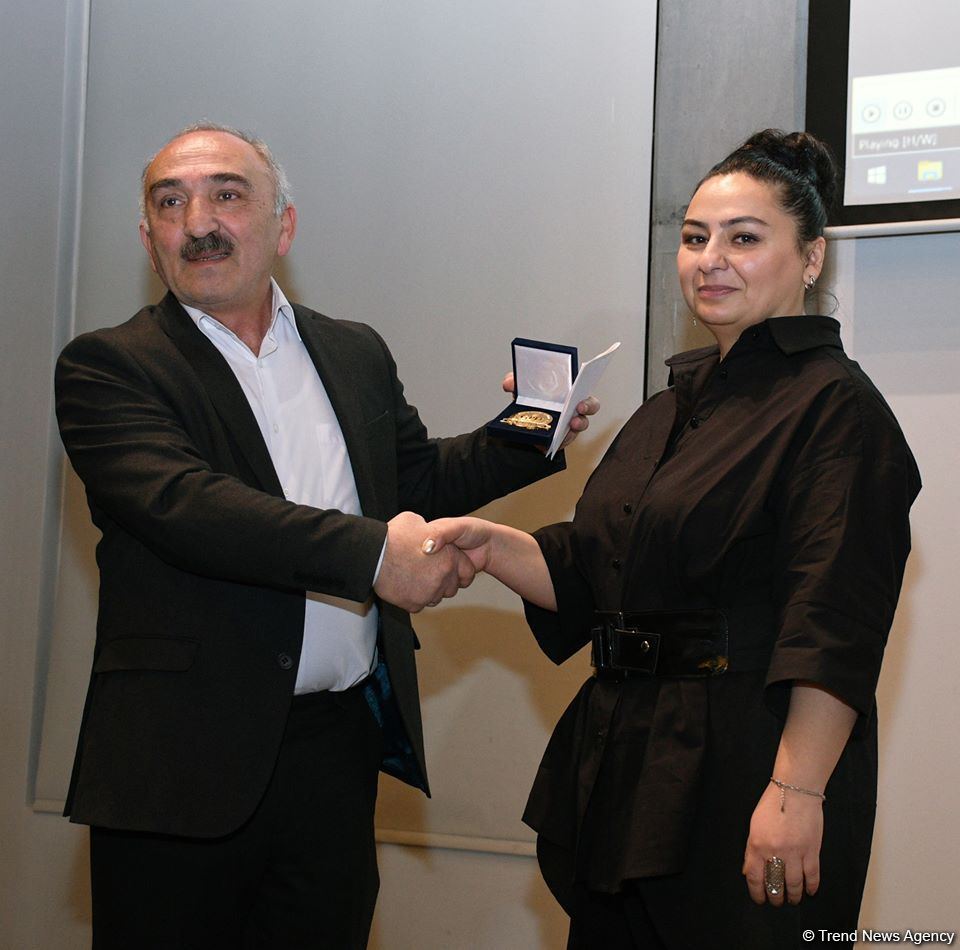 В Баку состоялась церемония награждения "Фотограф года" (ФОТО)