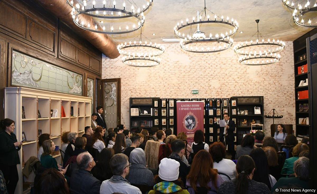 Я – лунатик двух темных лун. Творчество поэтессы Серебряного века  в Баку (ФОТО)