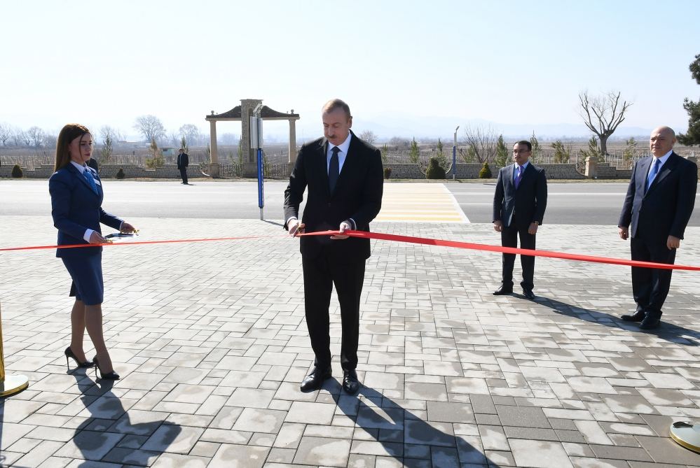 Президент Ильхам Алиев принял участие в открытии комплекса “ASAN Həyat” в Товузе (ФОТО) (версия 2)