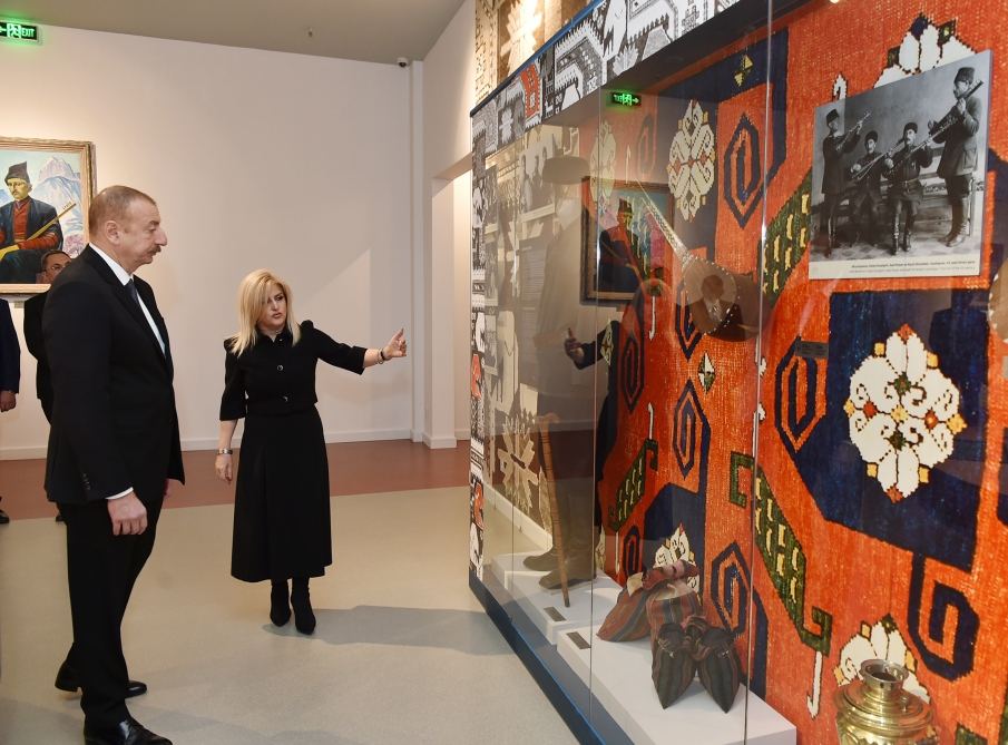 Президент Ильхам Алиев принял участие в открытии Государственного музея ашугского искусства в Товузе (ФОТО) (версия 2)