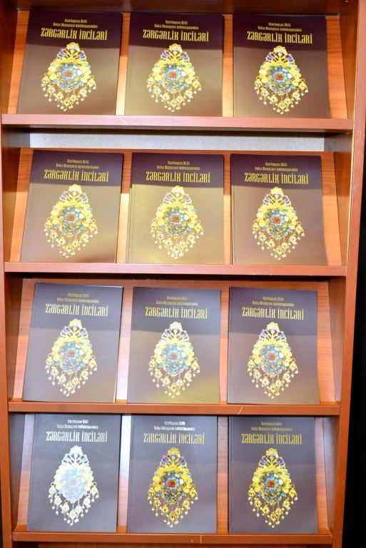 Впервые в Азербайджане! Музей ковра открыл выставку в режиме online (ВИДЕО)