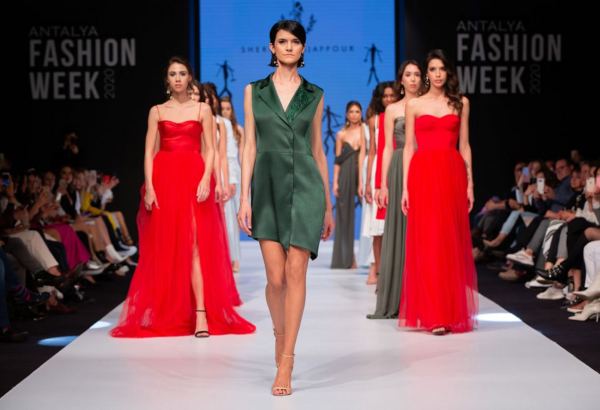 Наскальные рисунки Гобустана в коллекции норвежского дизайнера (ФОТО)