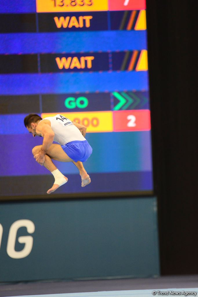 В Баку стартовал первый день соревнований Кубка мира FIG по спортивной гимнастике (ФОТО)