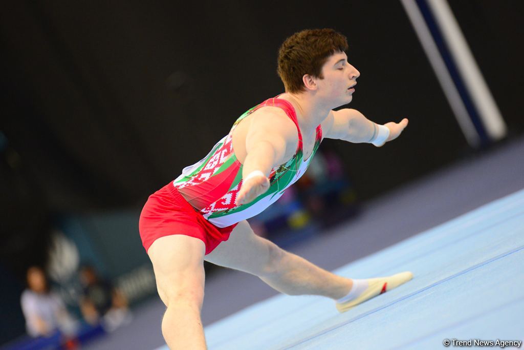 В Баку стартовал первый день соревнований Кубка мира FIG по спортивной гимнастике (ФОТО)