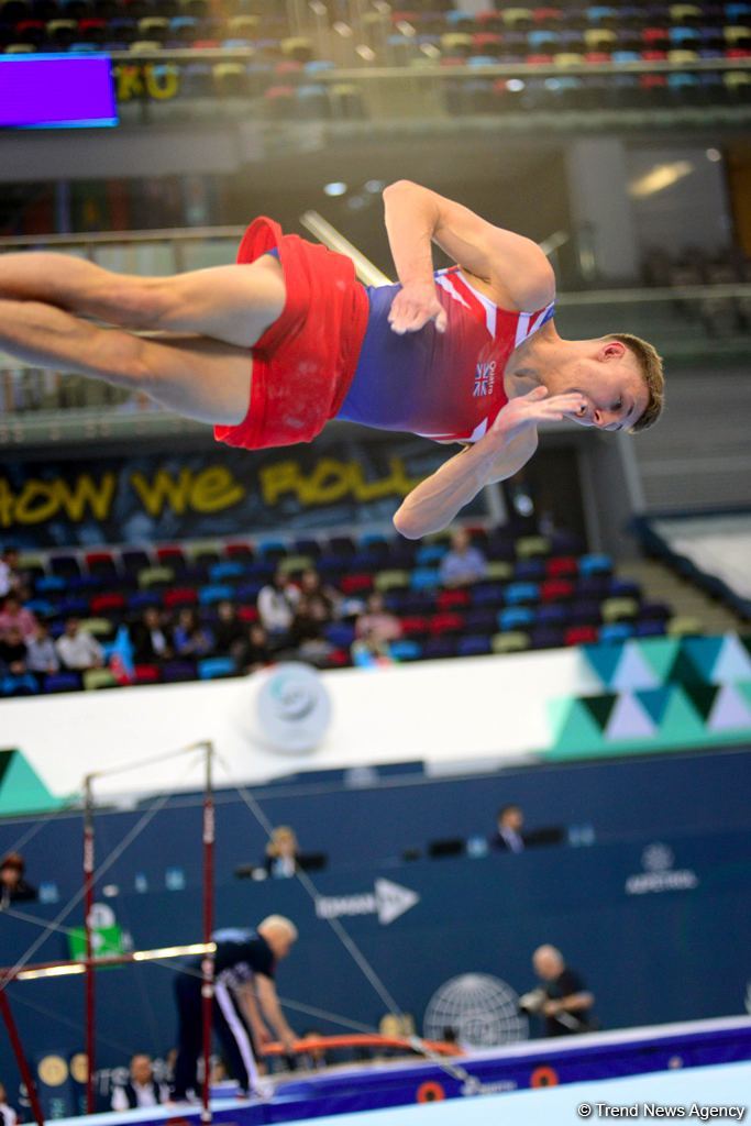 В Баку стартовал первый день соревнований Кубка мира FIG по спортивной гимнастике (ФОТО)