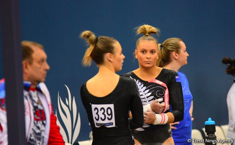 В Баку стартовал первый день соревнований Кубка мира FIG по спортивной гимнастике (ФОТО)