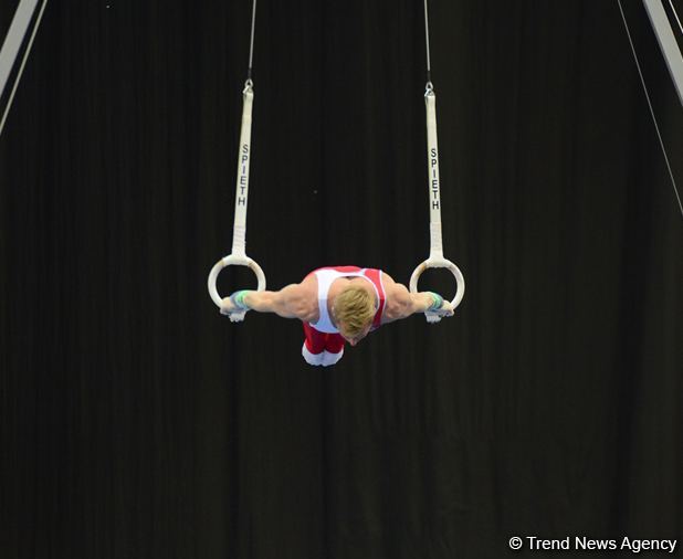 В Баку стартовал первый день соревнований Кубка мира FIG по спортивной гимнастике (ФОТО)