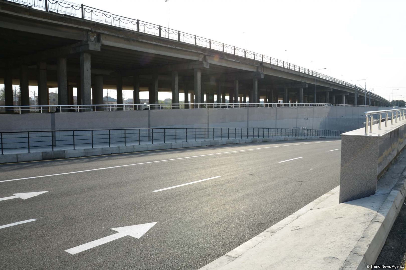 В Баку открыты два новых автомобильных тоннеля (ФОТО)