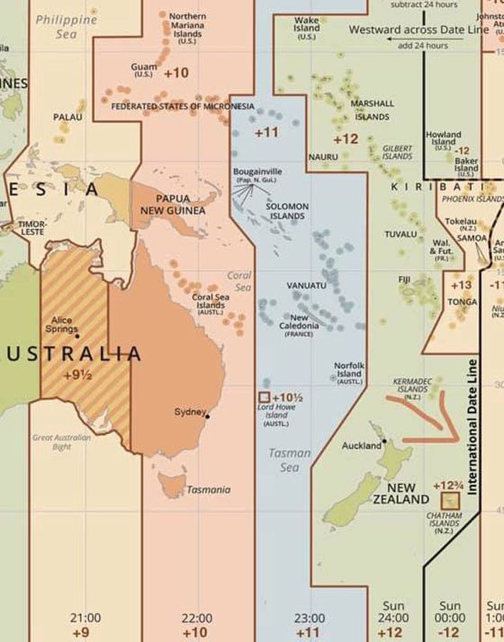 180-дневное кругосветное путешествие продолжается: Фарид Новрузи побывал в деревне хоббитов и не только (ФОТО)