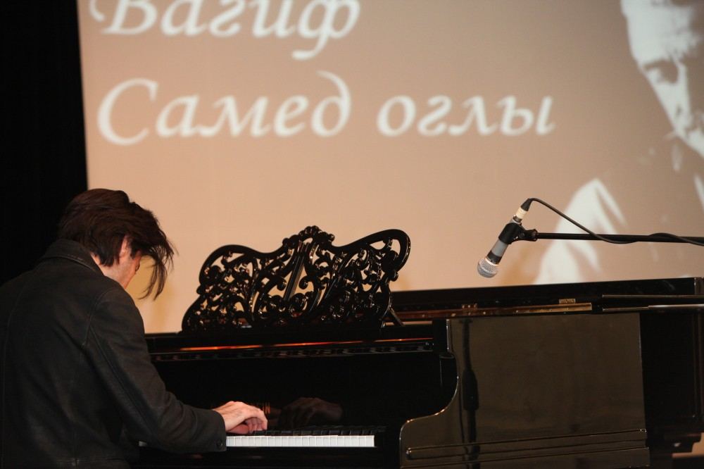 Он пользовался всенародной любовью…В Москве прошел вечер памяти Вагифа Самедоглу (ФОТО)