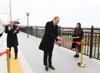 Президент Ильхам Алиев принял участие в открытии после реконструкции участка Пиршаги-Горадил-Новханы-Сумгайыт Абшеронской кольцевой железной дороги (ФОТО/ВИДЕО)