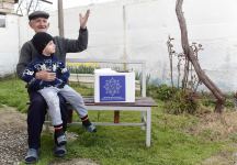 Фонд Гейдара Алиева раздал малообеспеченным семьям подарки по случаю праздника Новруз (ФОТО)