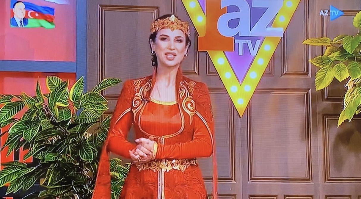 Азербайджанские телезвезды и исполнители мугама присоединяются к флешмобу "Оставайся дома, твори дома" (ФОТО)