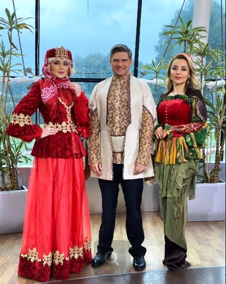 Азербайджанские телезвезды и исполнители мугама присоединяются к флешмобу "Оставайся дома, твори дома" (ФОТО)