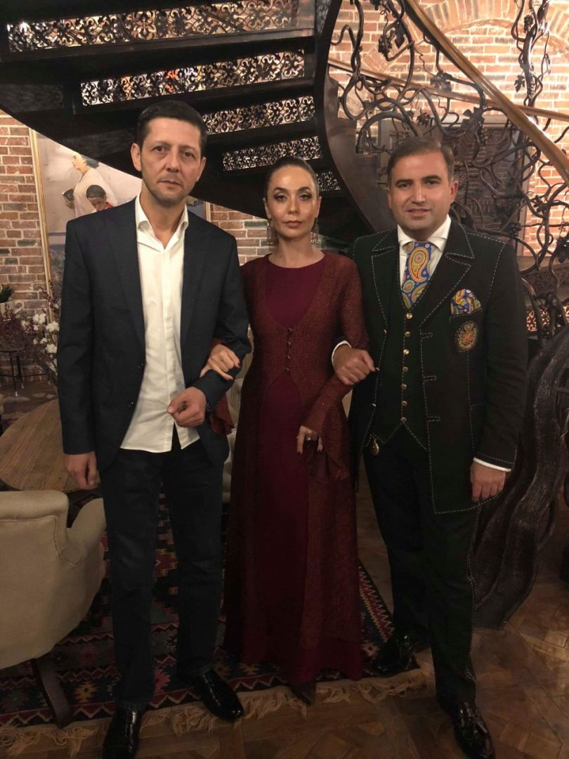 Знаменитости читают азербайджанские сказки – новый проект в соцсетях (ВИДЕО, ФОТО)