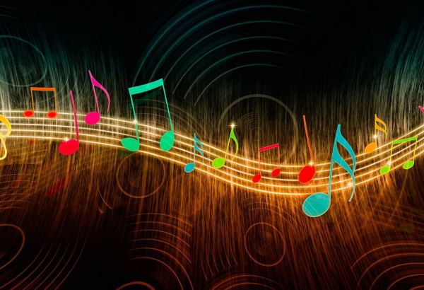 В Азербайджане стартовал проект "Оставайся дома, но не оставайся без музыки" (ВИДЕО)