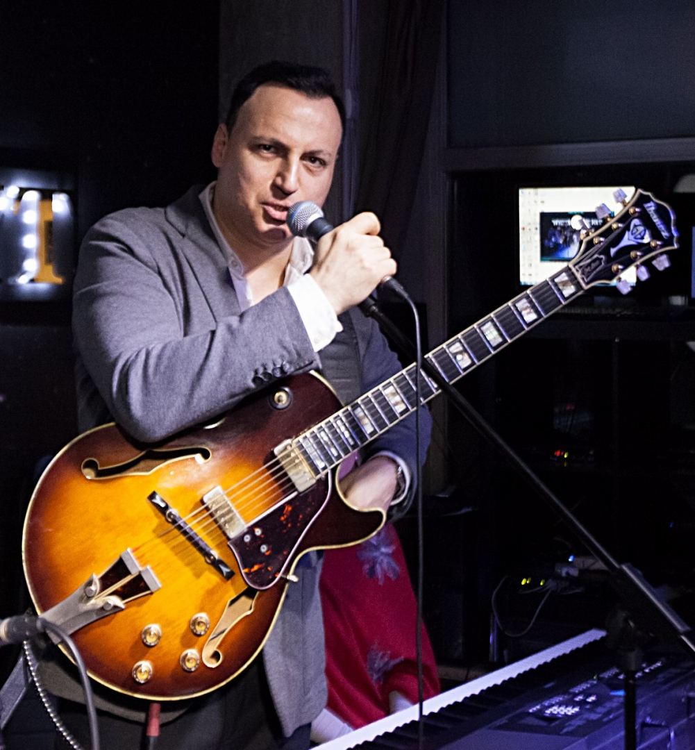 Джазмен из Питера хочет посетить историческую родину Азербайджан - интервью  (ФОТО)