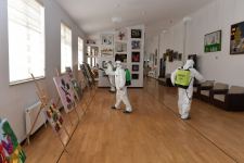 Фонд Гейдара Алиева организовал дезинфекцию ряда предприятий в поддержку работы, проводимой государством в сфере борьбы с коронавирусной инфекцией (ВИДЕО, ФОТО) (версия 2)