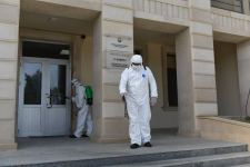 Фонд Гейдара Алиева организовал дезинфекцию ряда предприятий в поддержку работы, проводимой государством в сфере борьбы с коронавирусной инфекцией (ВИДЕО, ФОТО) (версия 2)