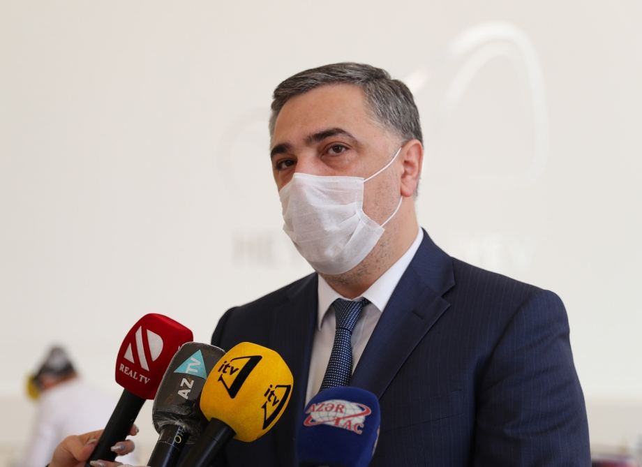 Сотрудники Фонда Гейдара Алиева и Центра Гейдара Алиева приняли участие в акции по сдаче крови (ФОТО)