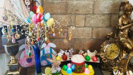 В Баку создан красочный домашний музей Пасхи (ФОТО)