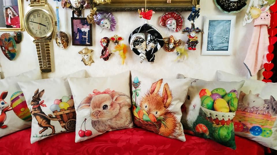В Баку создан красочный домашний музей Пасхи (ФОТО)