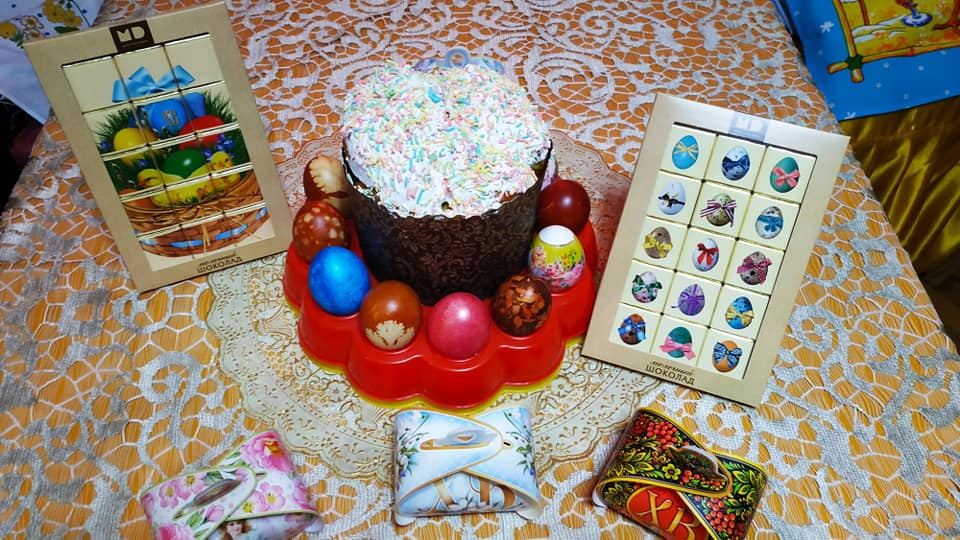 В Баку создан красочный домашний музей Пасхи (ФОТО)