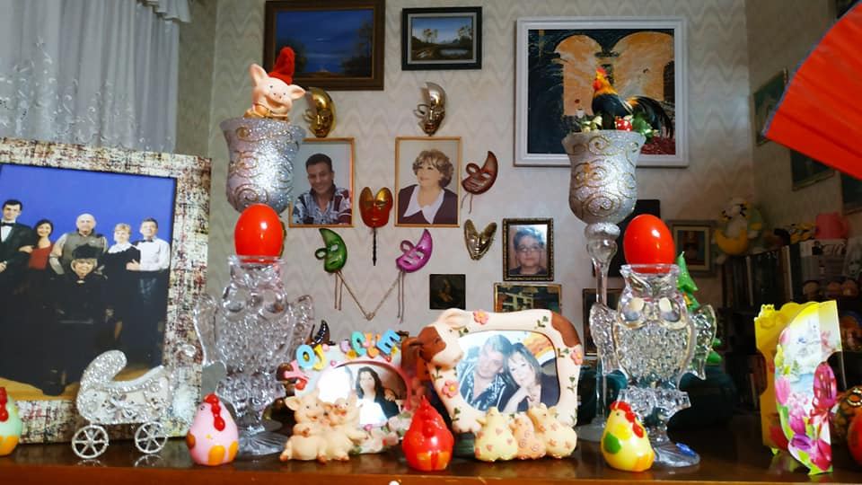 В Баку создан красочный домашний музей Пасхи (ФОТО)