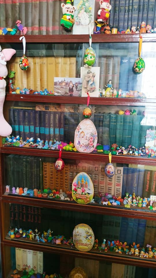 В Баку создан красочный домашний музей Пасхи (ФОТО)