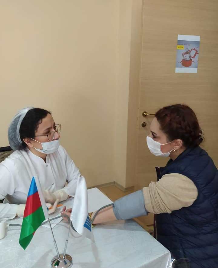 Азербайджанcкие женщины-предприниматели и популярные личности  провели акцию по сдаче крови (ФОТО)