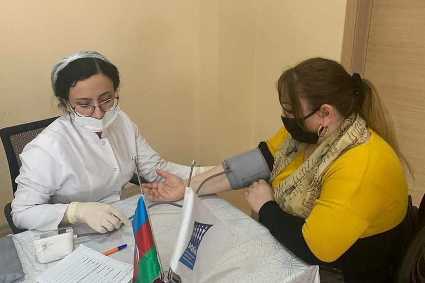 Азербайджанcкие женщины-предприниматели и популярные личности  провели акцию по сдаче крови (ФОТО)