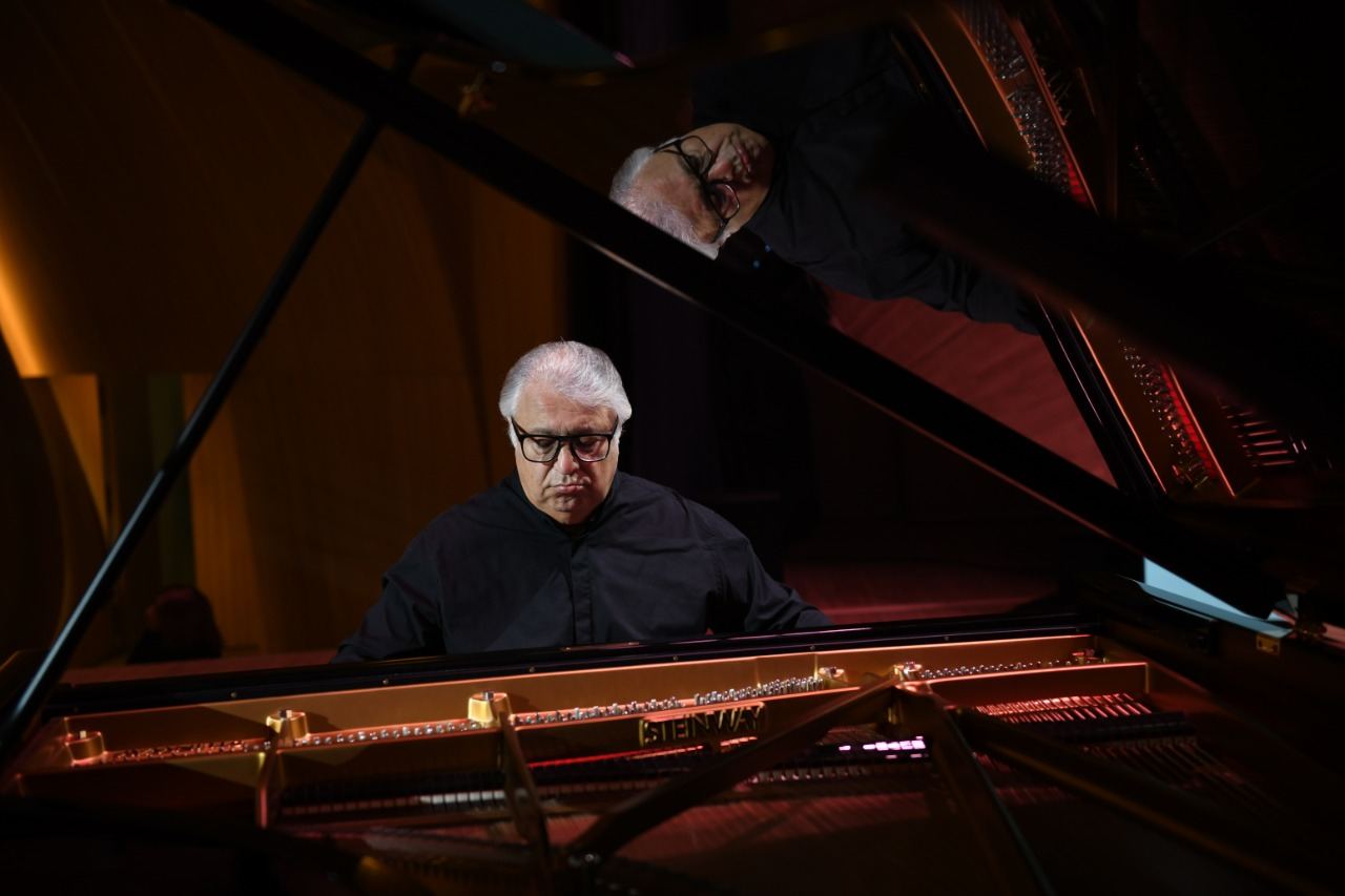 По случаю 97-летия со дня рождения общенационального лидера Гейдара Алиева будет представлена виртуальная концертная программа (ФОТО)