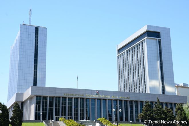 Парламент Азербайджана рассмотрит более 20 вопросов на очередном заседании